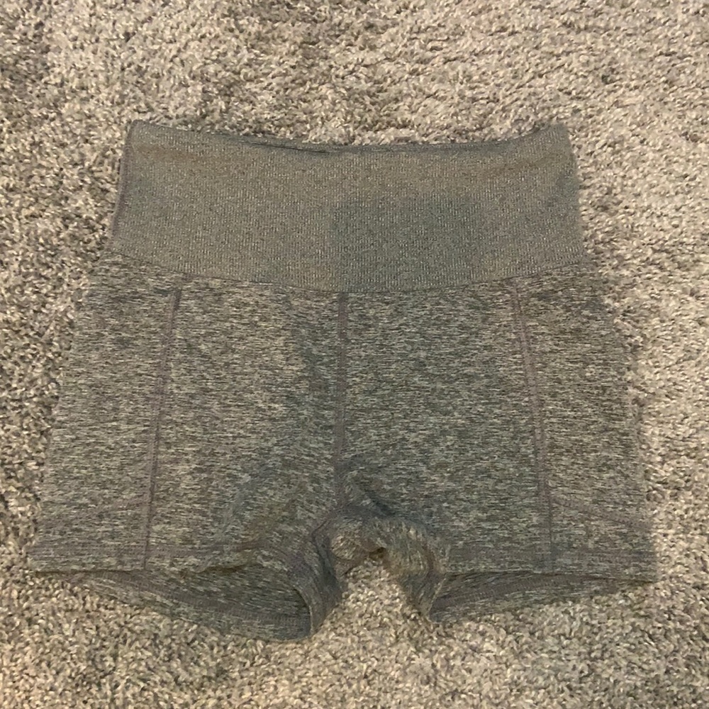 Size small Zobha brand spandex shorts in great condition. Worn once.